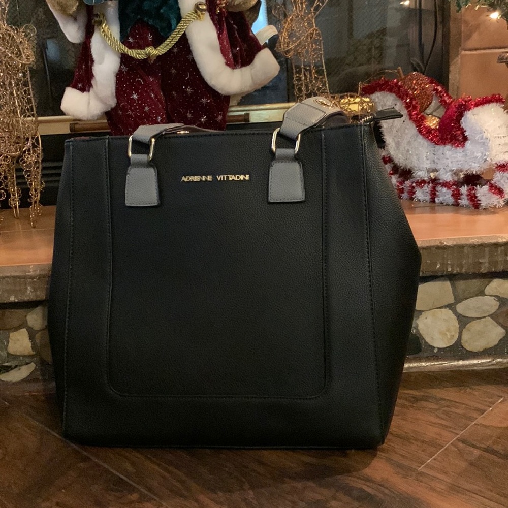 Adrienne Vittadini Bag